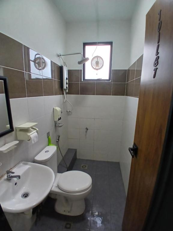 Koupelna v ubytování Benoni Garden Apartment Guesthouse