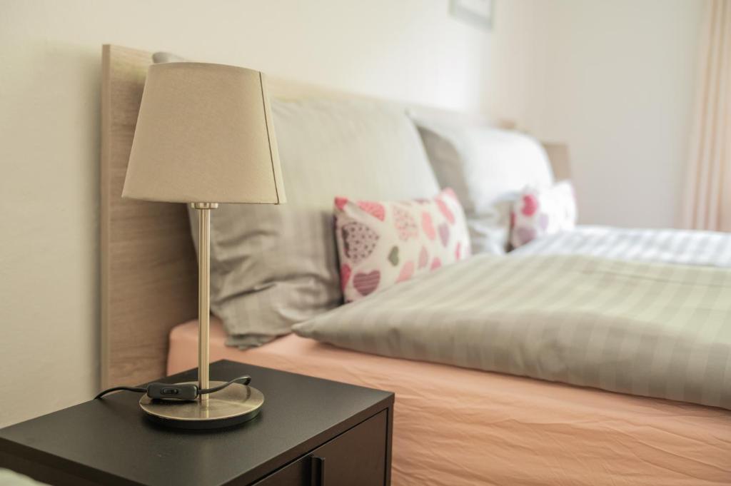 Postel nebo postele na pokoji v ubytování Locanda Poncini