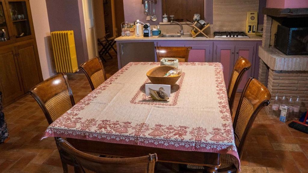 Kuchyň nebo kuchyňský kout v ubytování Le Case Gialle Resort