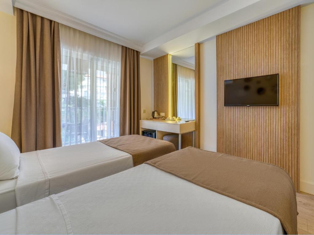 TV a/nebo společenská místnost v ubytování Park Hotel