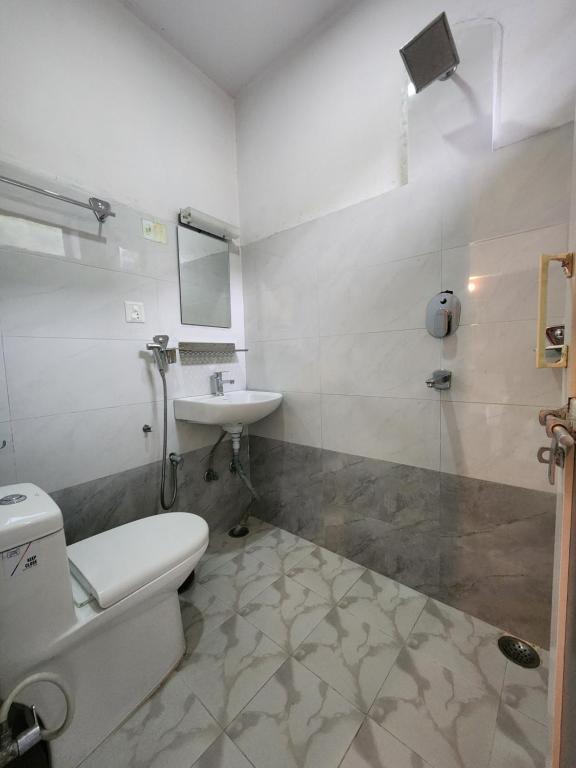 Ένα μπάνιο στο Hotel Kajiinn