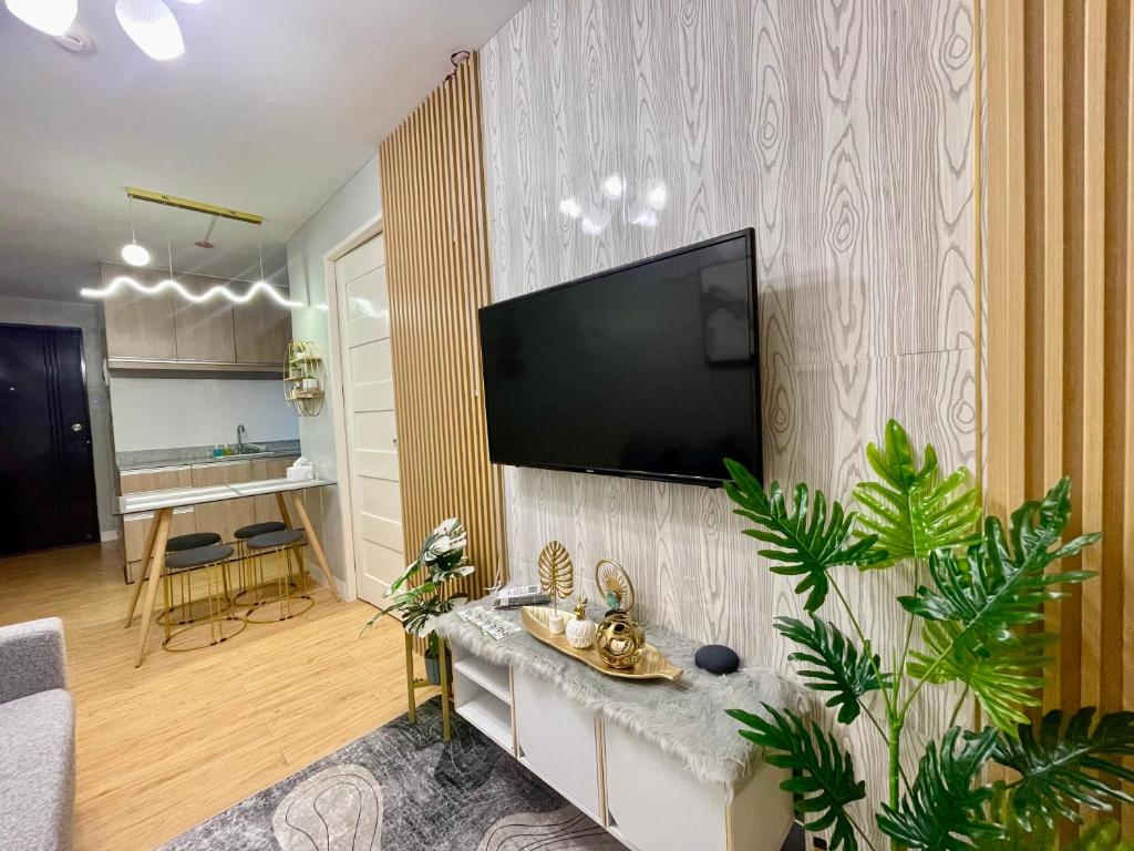 TV a/nebo společenská místnost v ubytování AR10 & AR11 1 bed 1 bath near airport
