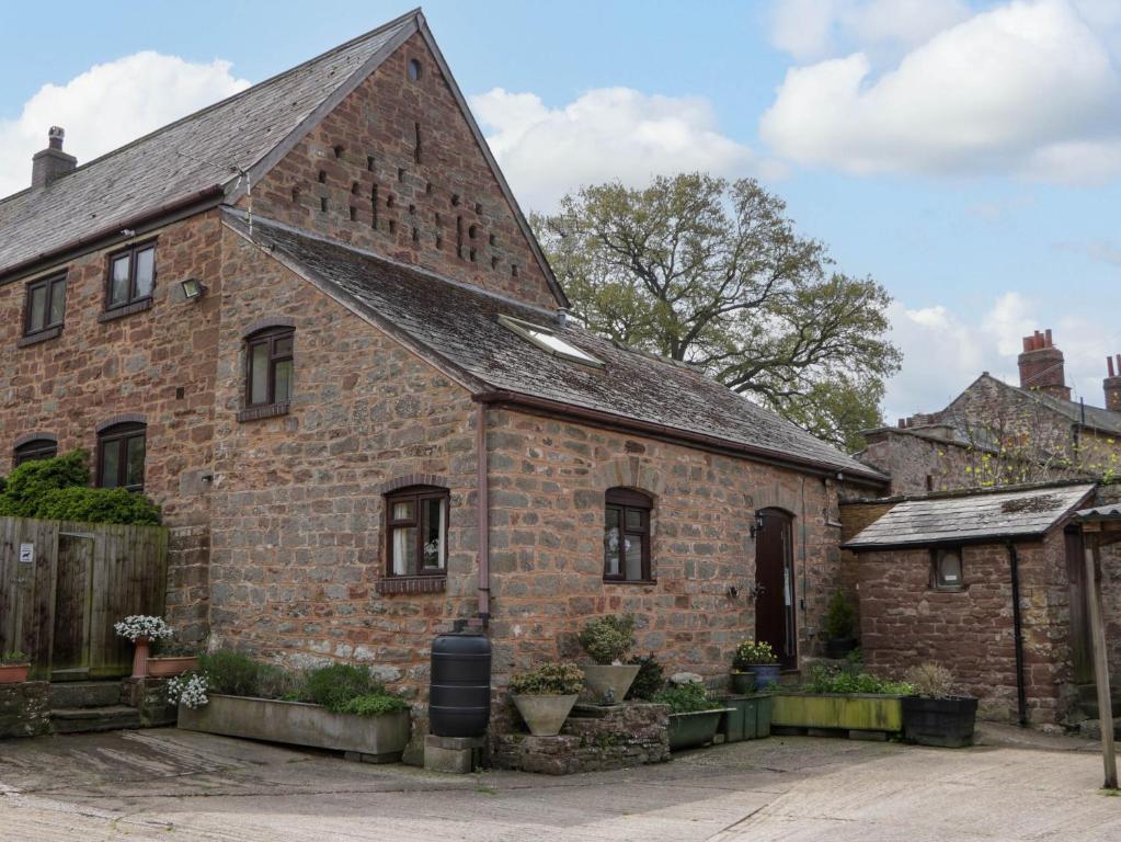 Budova, kde se prázdninový dům nachází