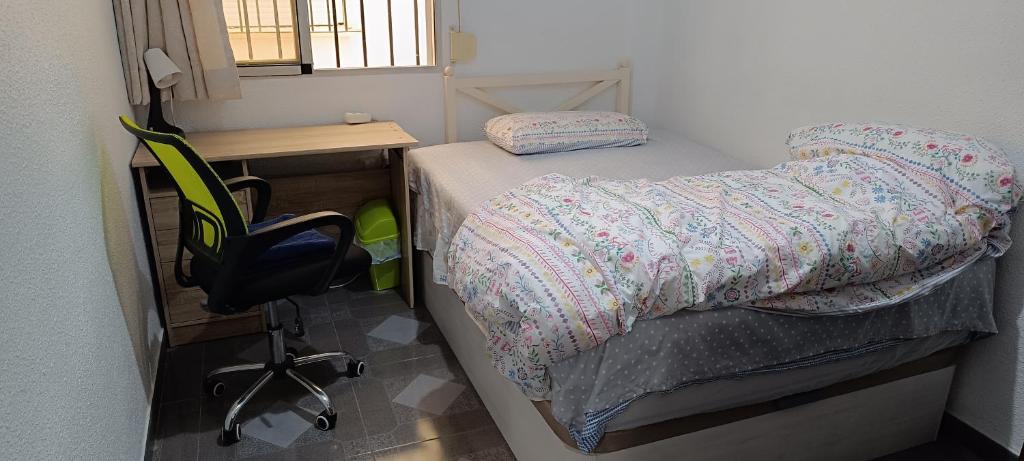 Łóżko lub łóżka w pokoju w obiekcie Kaz Bedrooms