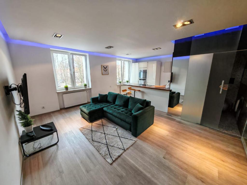 Nowoczesny Apartament III Al. NMP Częstochowa - Housity