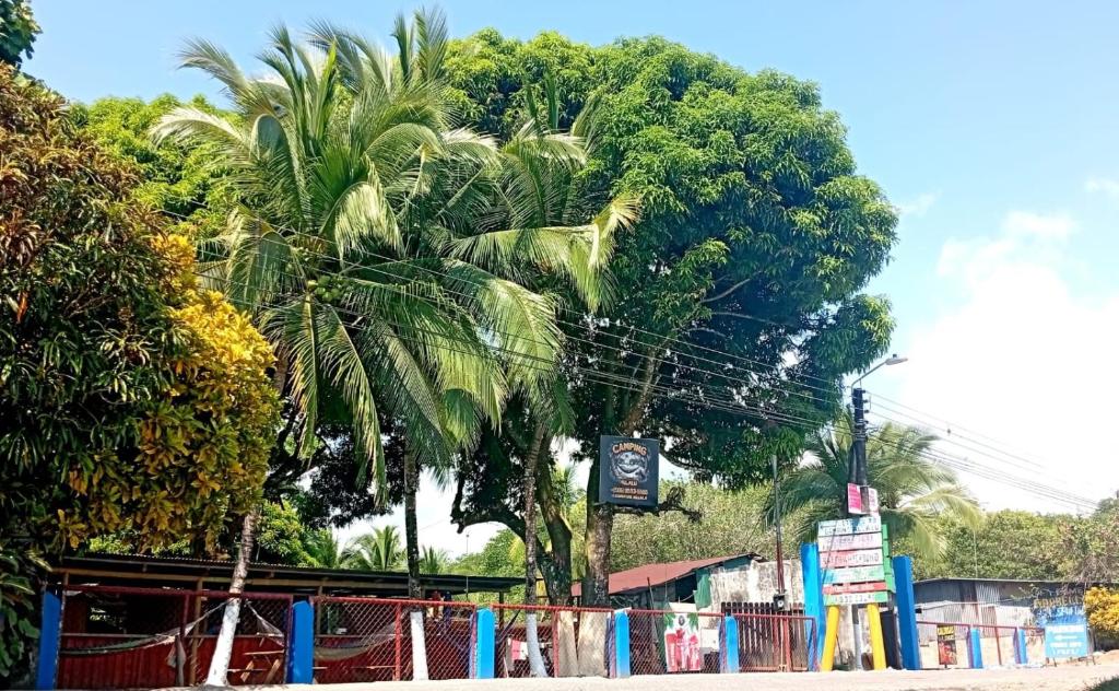 Fotografie z fotogalerie ubytování Allalu Camping Corcovado v destinaci Puerto Jiménez