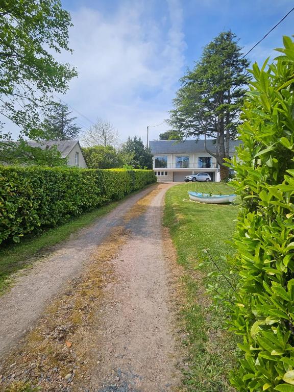 Vonkajšia záhrada v ubytovaní La Maison Portaise