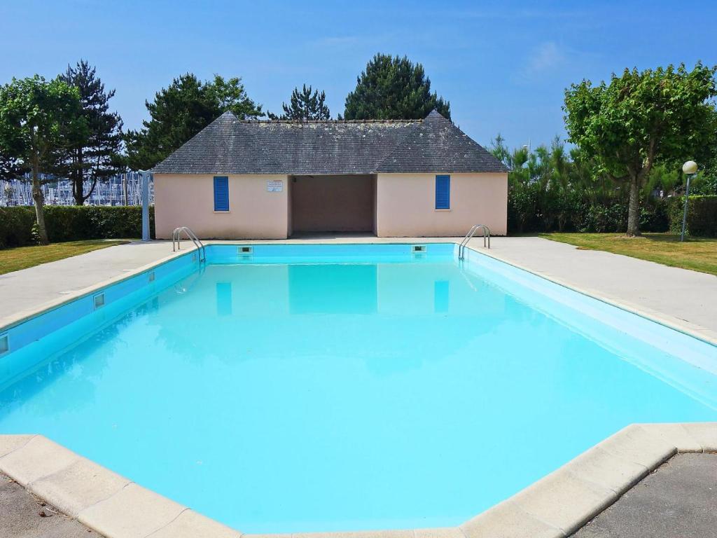 Πισίνα στο ή κοντά στο Appartement avec piscine Arzon
