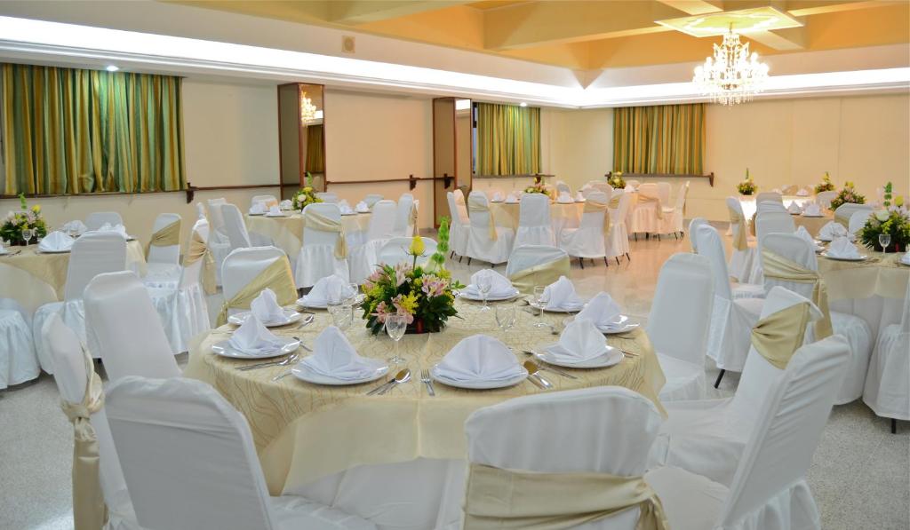 Restaurace v ubytování Hotel Mar y Tierra