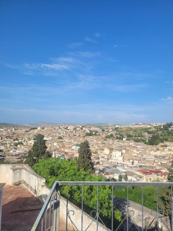 Nespecifikovaný výhled na destinaci Fès nebo výhled na město při pohledu z bed and breakfast