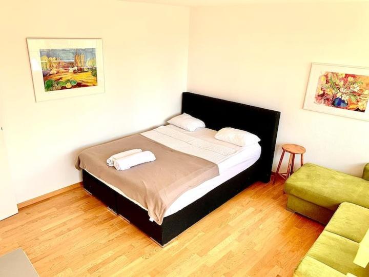 City center Flats in Zurich Downtown, Jakobade - Self Checkin - Resim 1