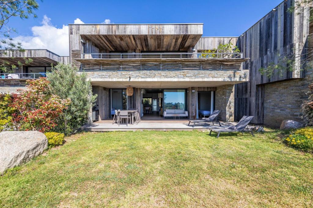 Vonkajšia záhrada v ubytovaní Casa Loua