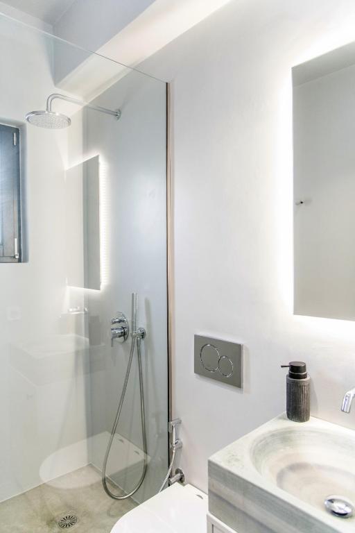 Vannituba majutusasutuses Rockaine Suites