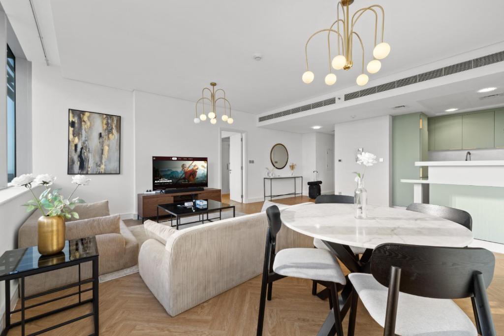 تلفاز و/أو أجهزة ترفيهية في Luxury Apt DIFC, XL Layout, Pool, Gym, Skyline View