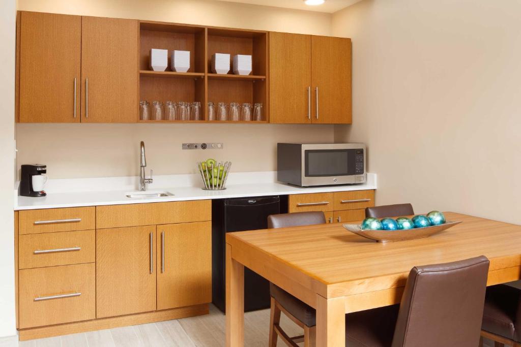 Hyatt Place Knoxville/Downtown photo