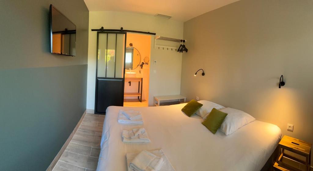 The Originals City, Hôtel Le Lodge, Ondres, Bayonne Nord - 标准双房间路边