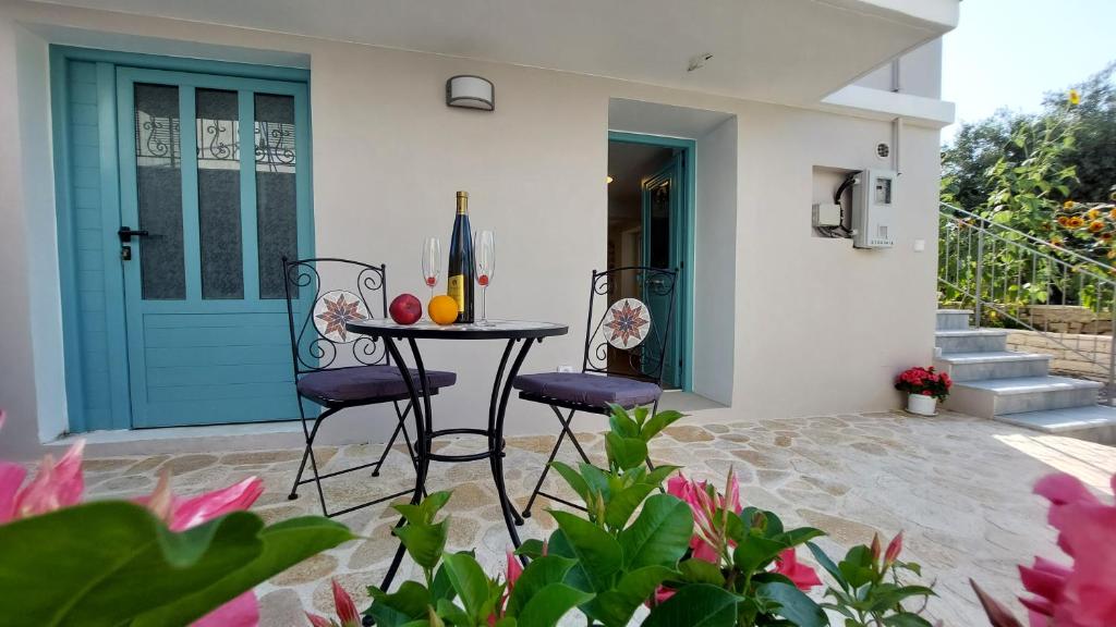 Balkón nebo terasa v ubytování NIOS Luxury House & Studio