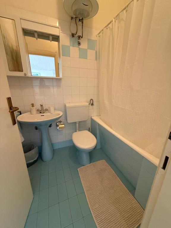 Koupelna v ubytování Apartments Olga 2