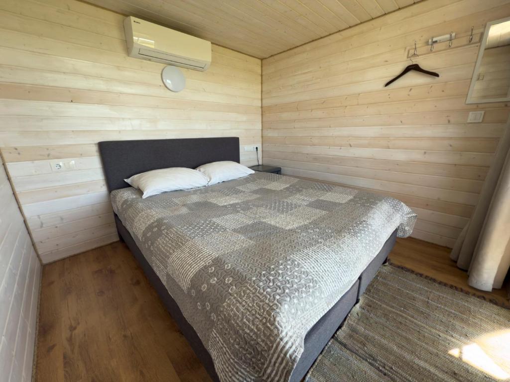 Postel nebo postele na pokoji v ubytování Ratturi talu