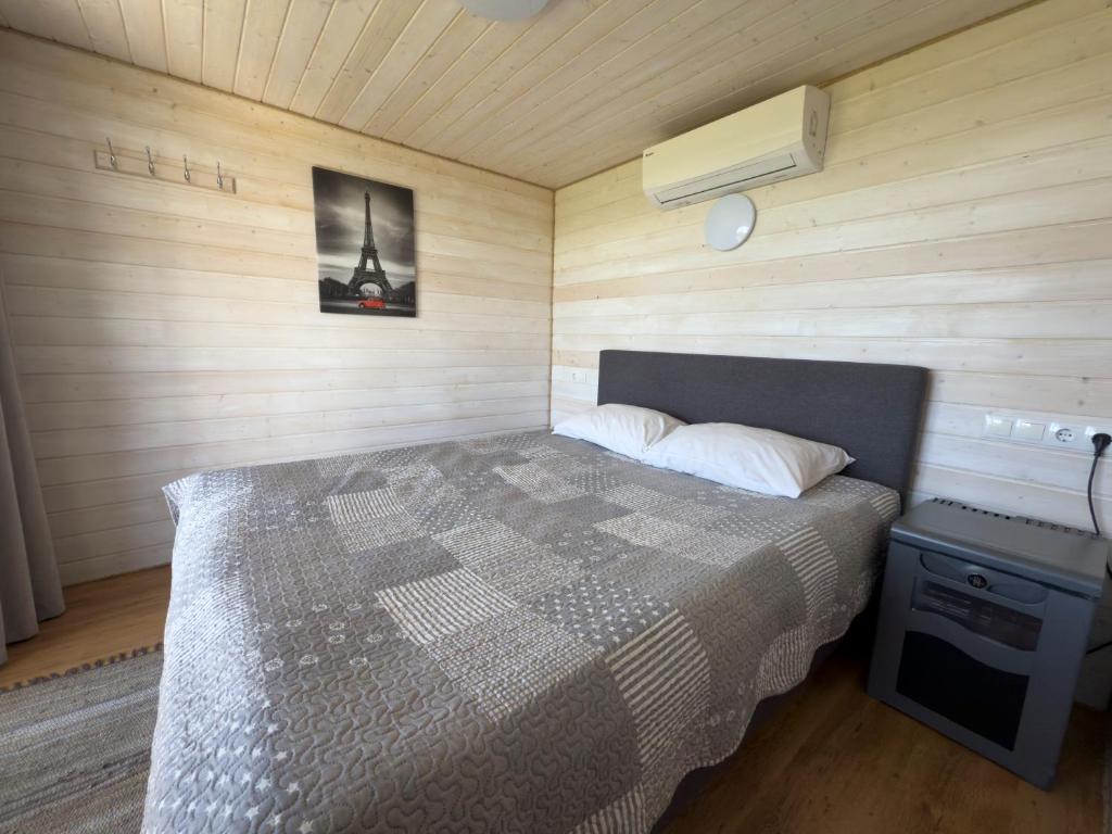 Postel nebo postele na pokoji v ubytování Ratturi talu