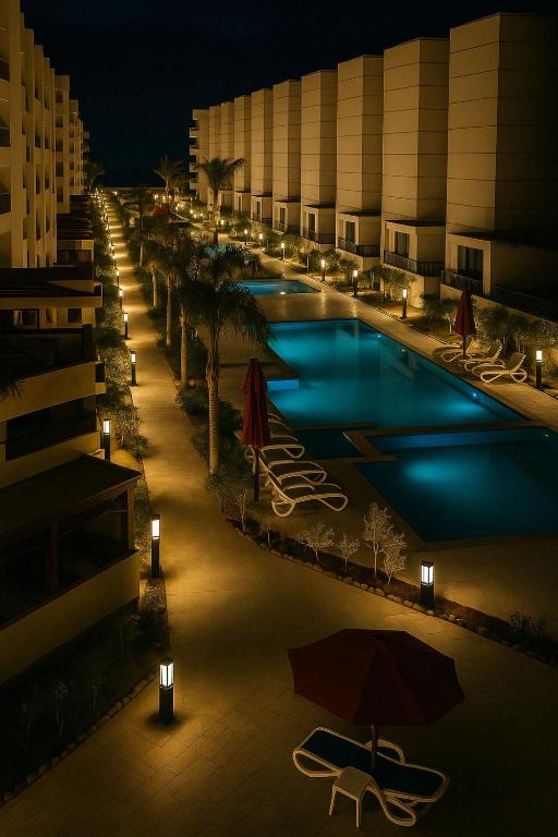 The swimming pool at or close to Porto Said Tourist Resort Luxury Hotel Apartment
