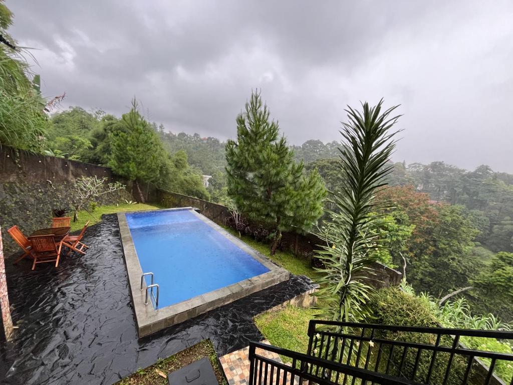Bazén v ubytování Villa Kay Mountain nebo v jeho okolí