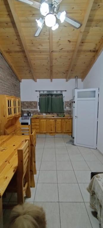 Kuchyň nebo kuchyňský kout v ubytování Cabañas Calimocho