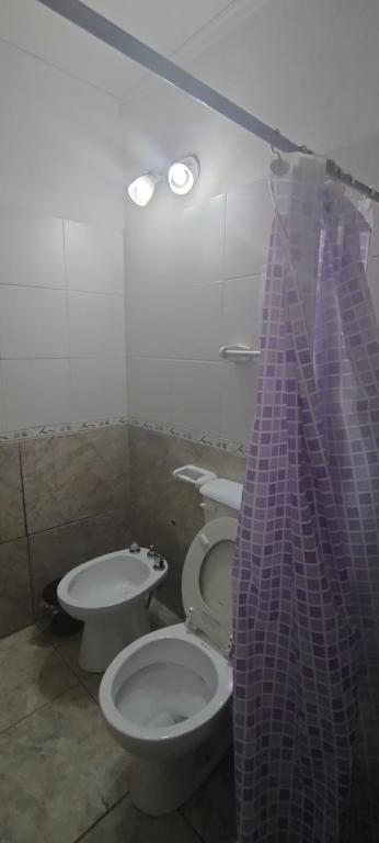 Koupelna v ubytování Cabañas Calimocho