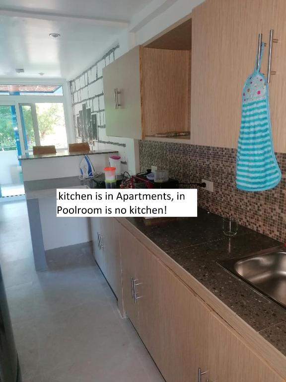 Kuchyň nebo kuchyňský kout v ubytování Villa Jana, Bantayan, Santa Fe