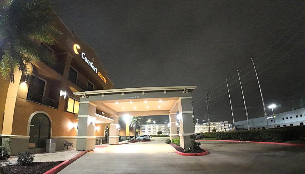 Το κτήριο όπου στεγάζεται  το ξενοδοχείο