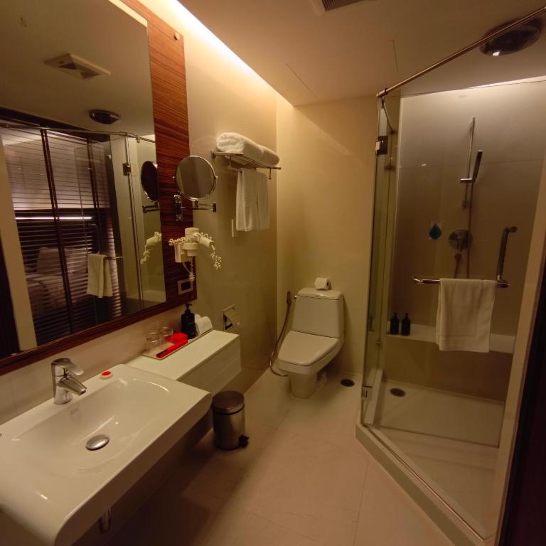 Koupelna v ubytování Sacha's Hotel Uno
