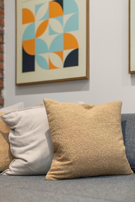 Posezení v ubytování Rustic NYC Apartment in Trendy Hudson Yard