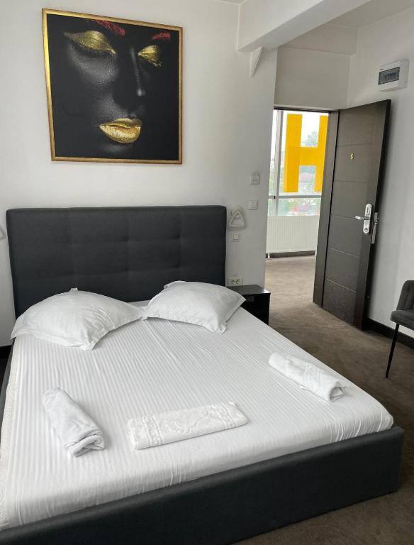 HOTEL Vitan273 - Resim 9