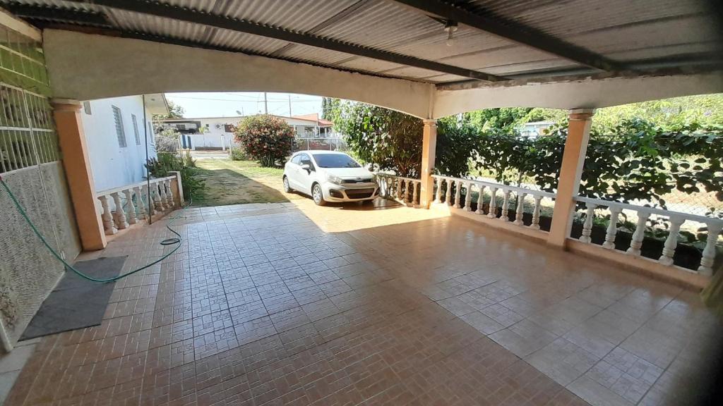 Rõdu või terrass majutusasutuses Casa Villa Edita
