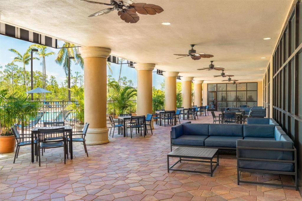 Embassy Suites Fort Myers - Estero photo