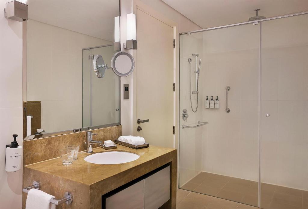 Conrad Abu Dhabi Etihad Towers photo 5