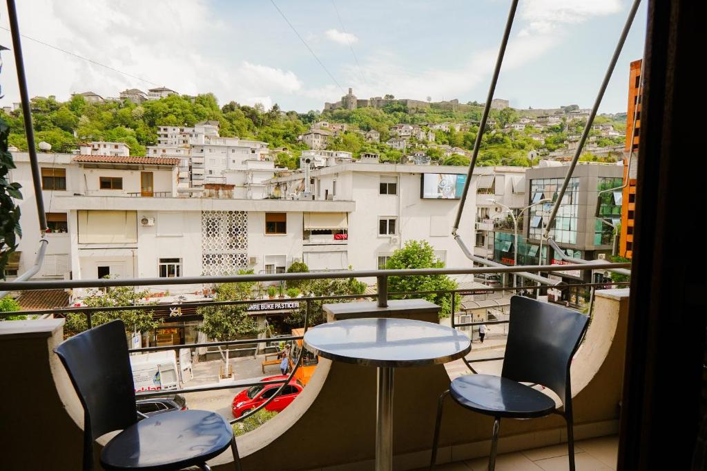 Balkón nebo terasa v ubytování Hotel Shehu