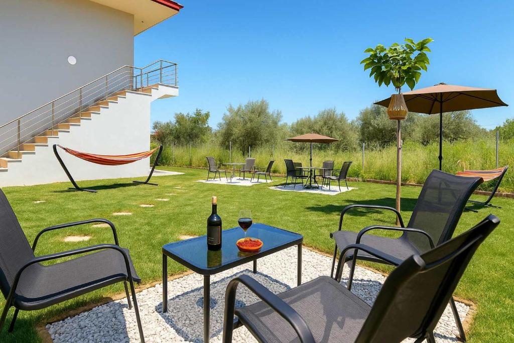 Zahrada ubytování Aigli Garden Getaway, Escape Close to Vrasna Beach