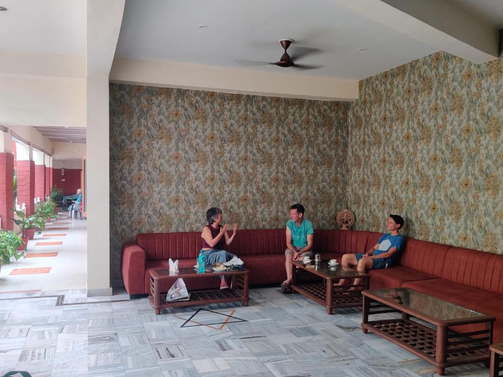 Posezení v ubytování HOTEL TOURIST REST HOUSE Agra
