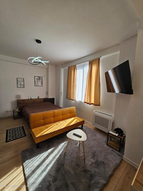 Tranquil Studio Apartment