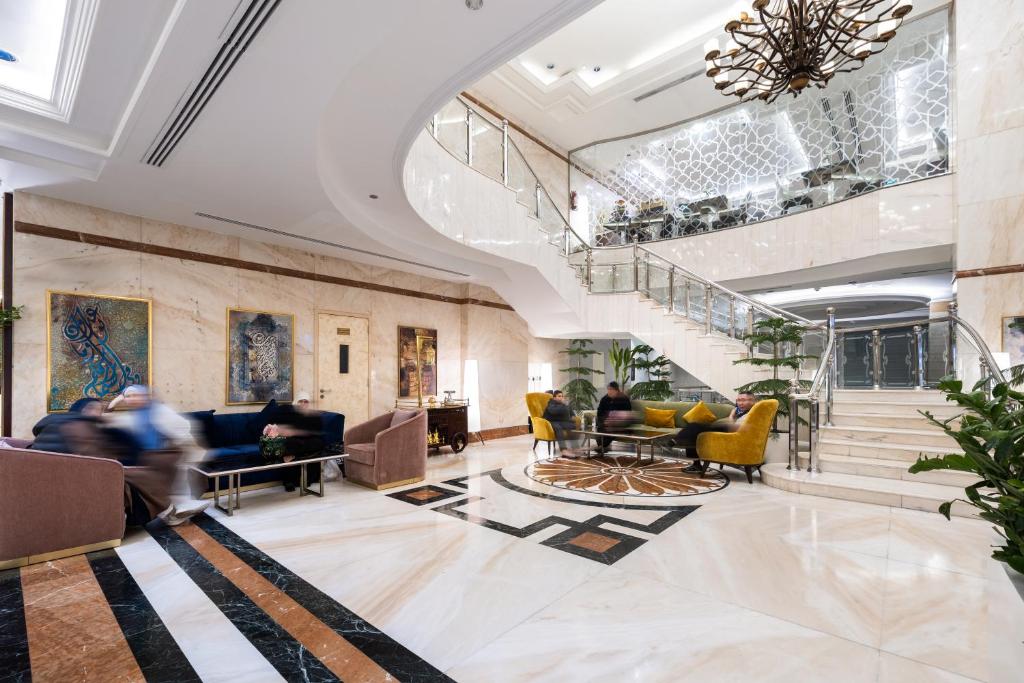 Posezení v ubytování Emaar Royal Hotel
