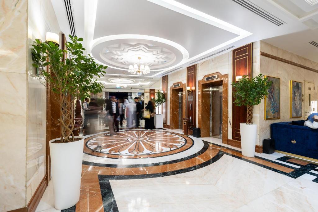 Vstupní hala nebo recepce v ubytování Emaar Royal Hotel