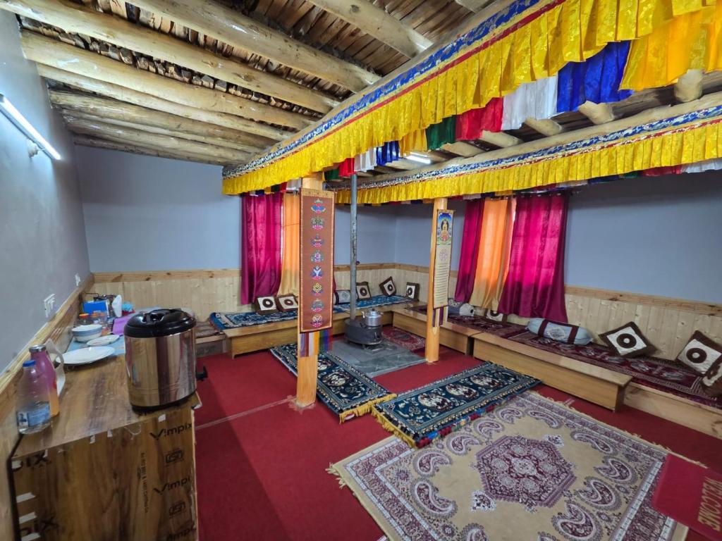Fotografie z fotogalerie ubytování Hozer Homestay v destinaci Kaza