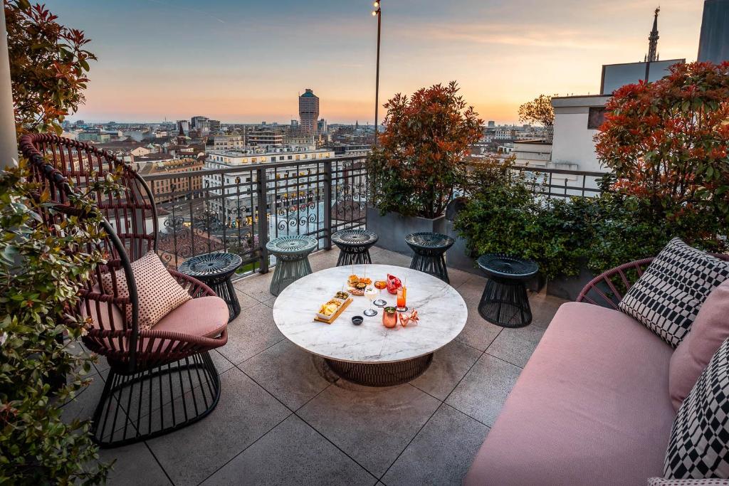 iH Hotels Milano Ambasciatori - Resim 7