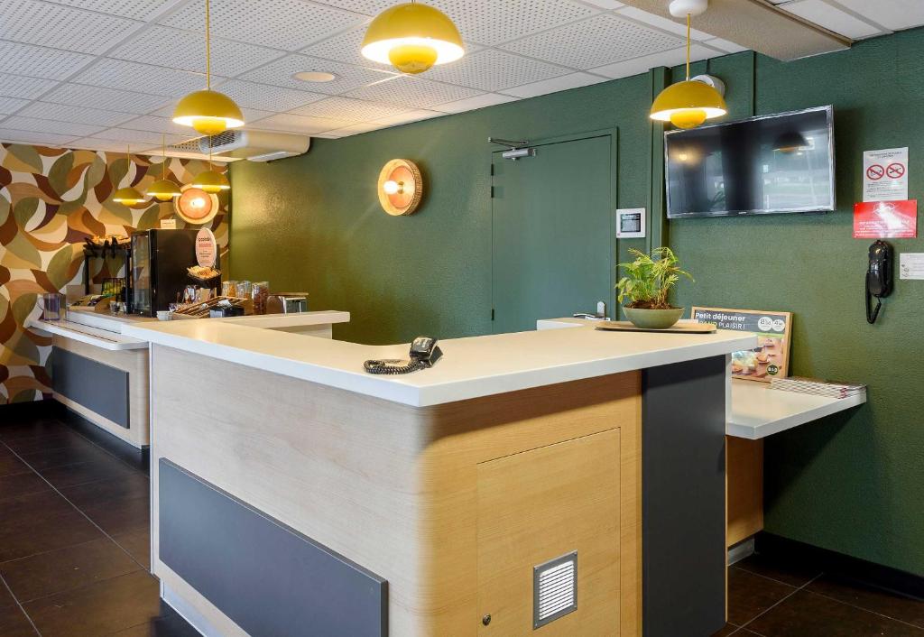 B&B HOTEL Toulouse Cité de l'Espace Hurel - Resim 14