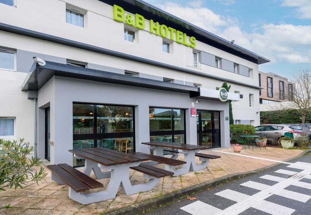 B&B HOTEL Toulouse Cité de l'Espace Hurel - Resim 8