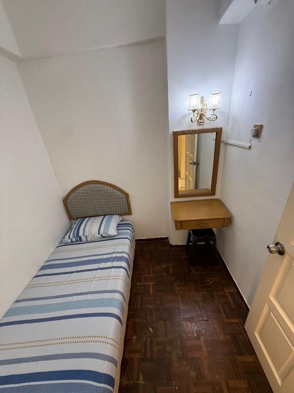 Postel nebo postele na pokoji v ubytování Glory Beach SeaView 3BR RamsHomestay