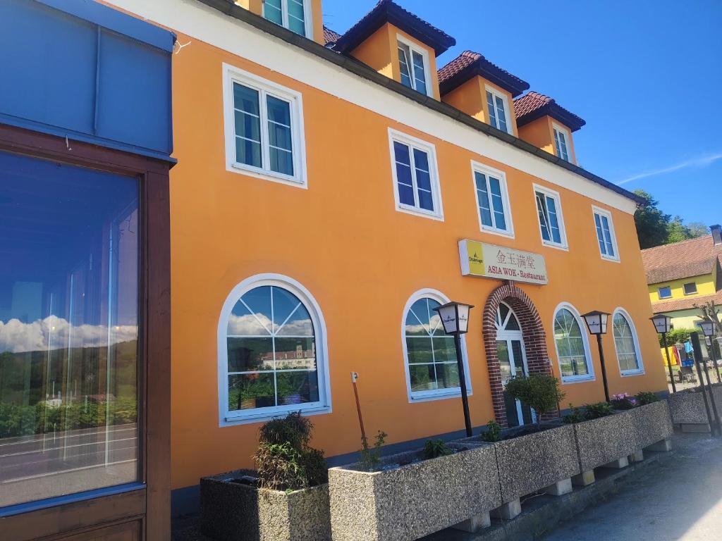 Budova, kde se hotel nachází