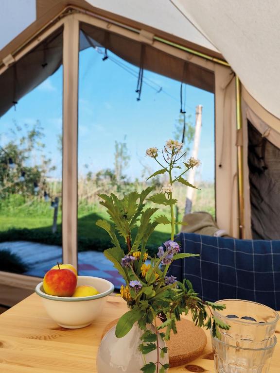 Fotografie z fotogalerie ubytování Voedselbos Camping Koperwiek v destinaci Hazerswoude-Dorp