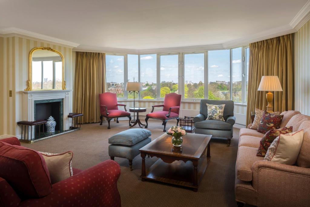 Cheval Thorney Court at Hyde Park